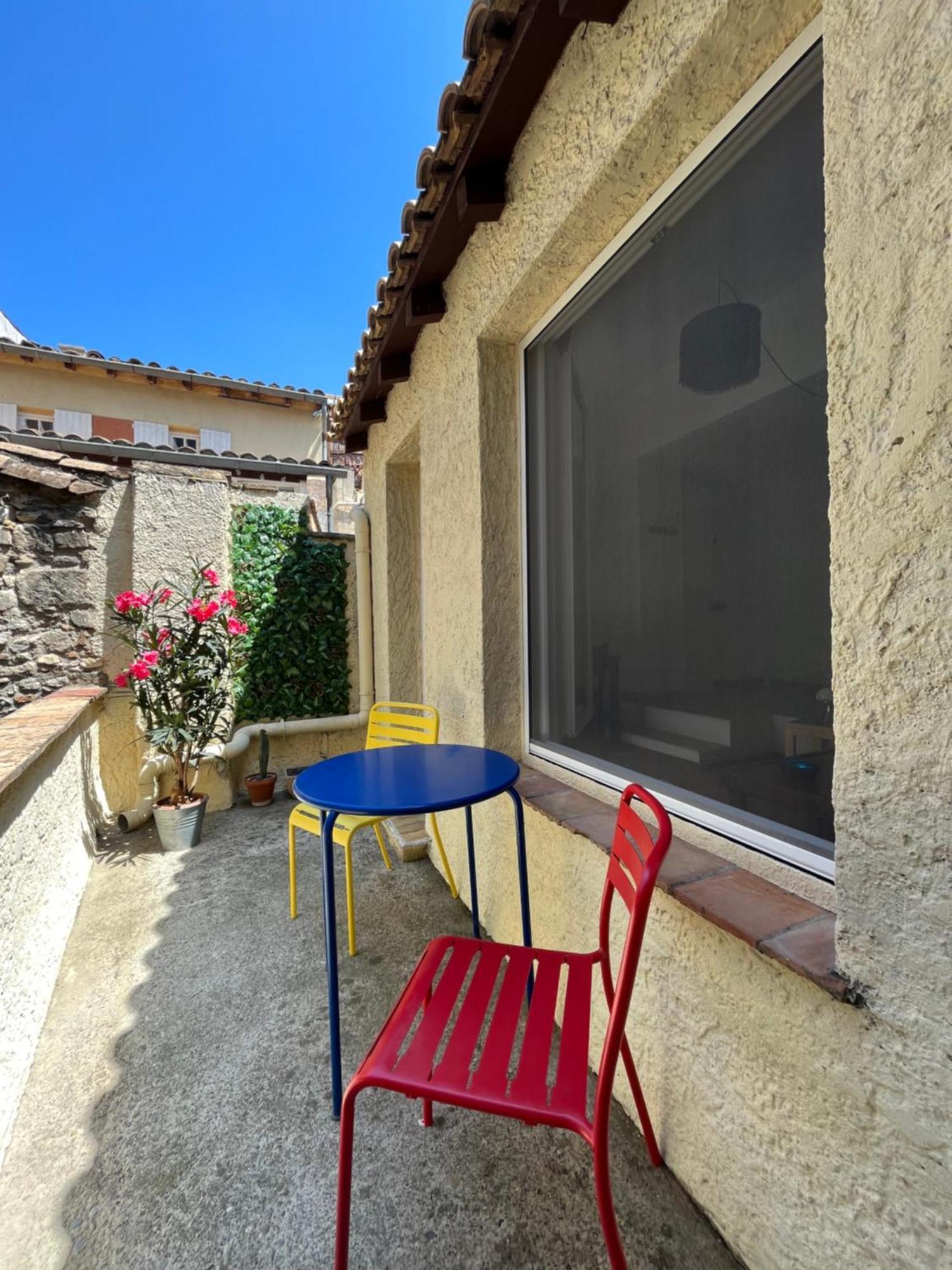 Studio Avec Terrasse Sur Cour, Authentique, Calme 亞維農 外观 照片